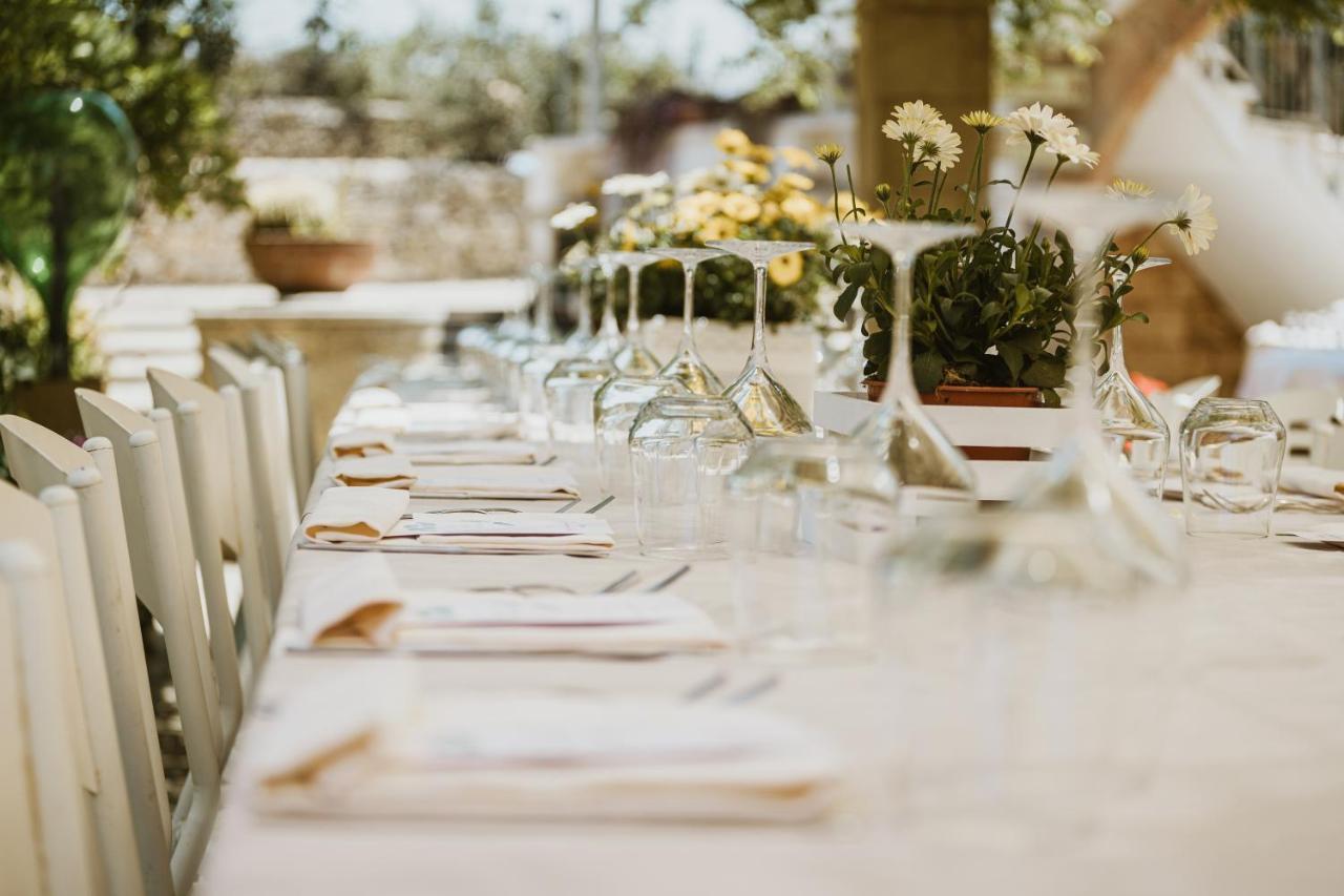 Masseria Agriturismo Il Sorriso Degli Ulivi - Dimora Di Charme กัลลีโปลี ภายนอก รูปภาพ