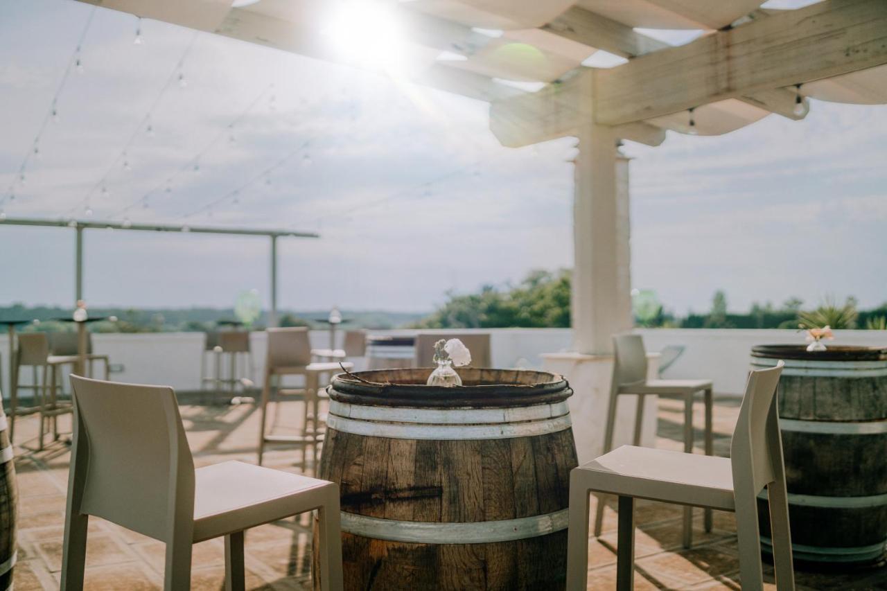Masseria Agriturismo Il Sorriso Degli Ulivi - Dimora Di Charme กัลลีโปลี ภายนอก รูปภาพ